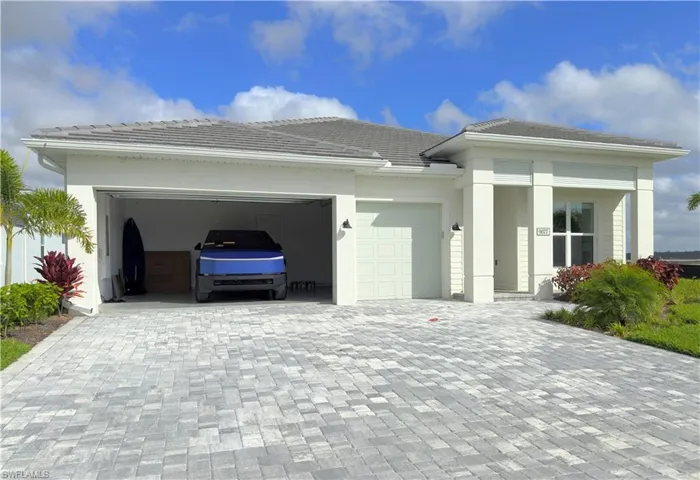 9077 Wisteria Way, Naples, Florida 34114