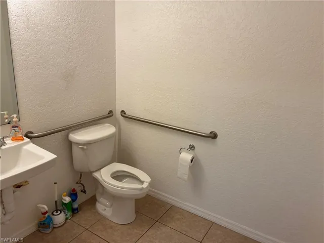 4519 Se 16th Pl 10, Cape Coral, Florida 33904
