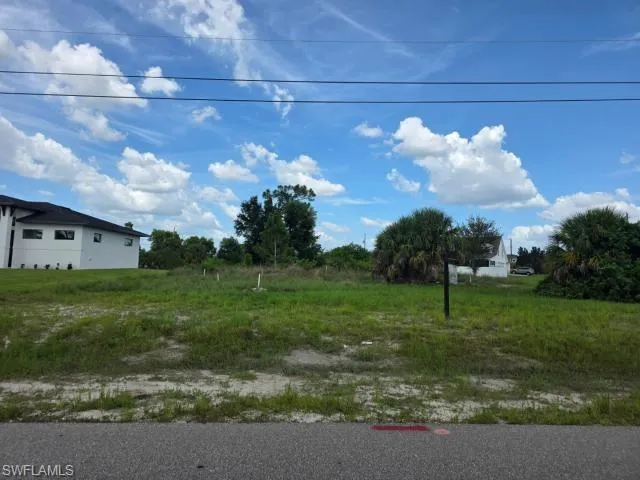 217 Sw 10th Ave, Cape Coral, Florida 33991