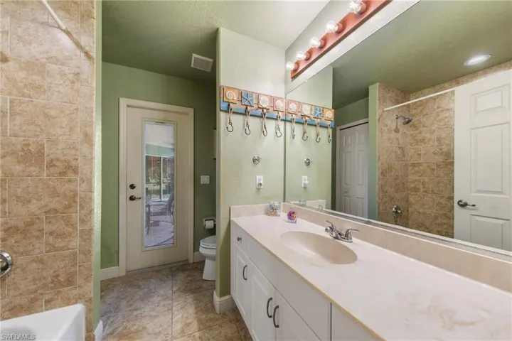 2319 Coral Point Dr, Cape Coral, Florida 33990