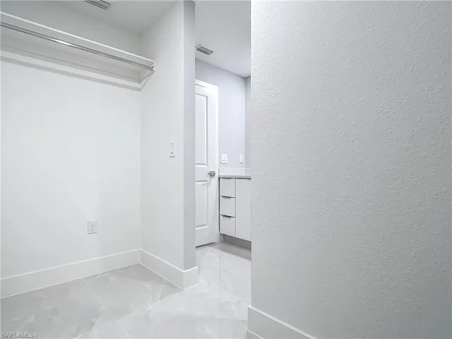 2607 8th St Sw, Lehigh Acres, Florida 33976