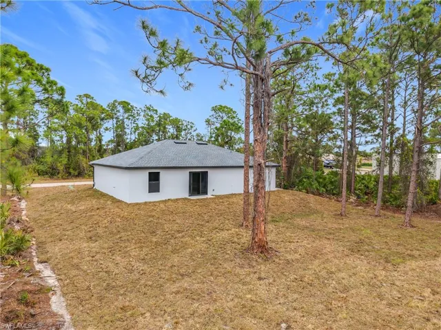 2607 8th St Sw, Lehigh Acres, Florida 33976