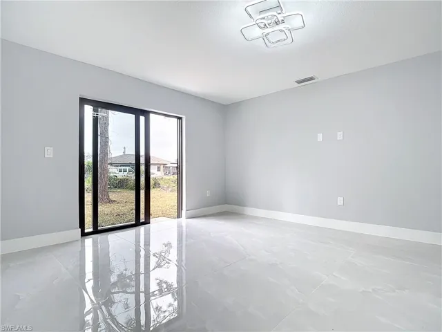 2607 8th St Sw, Lehigh Acres, Florida 33976