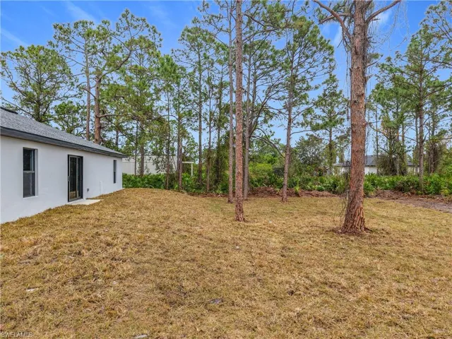 2607 8th St Sw, Lehigh Acres, Florida 33976