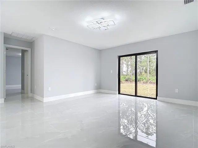 2607 8th St Sw, Lehigh Acres, Florida 33976