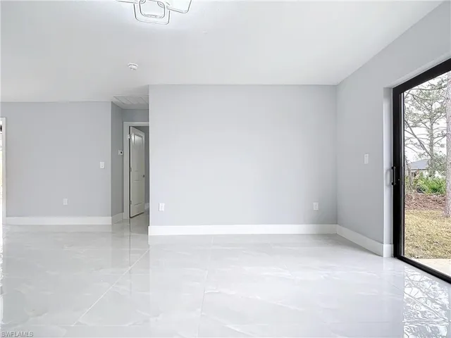 2607 8th St Sw, Lehigh Acres, Florida 33976