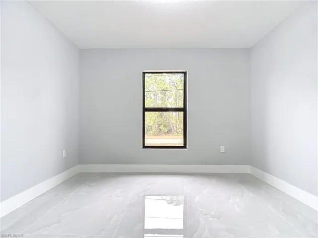 2607 8th St Sw, Lehigh Acres, Florida 33976