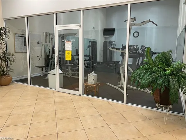 6321  Aragon  WAY, Fort Myers, FL 33966
