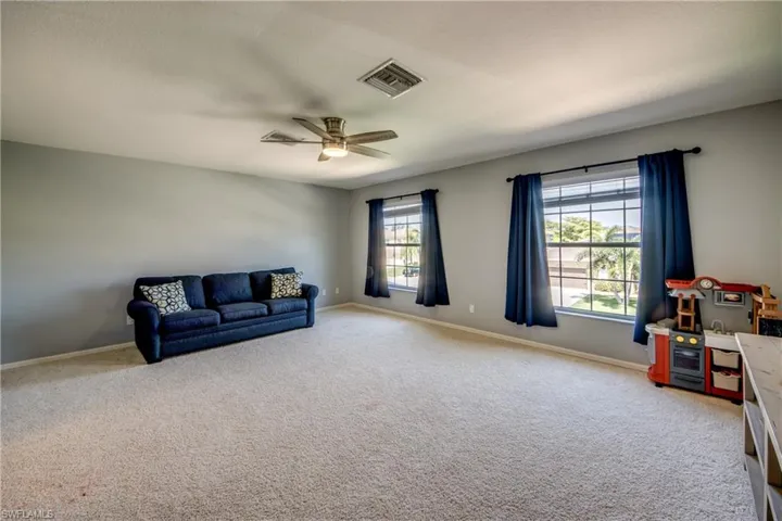 12396  Muddy Creek  LN, Fort Myers, FL 33913
