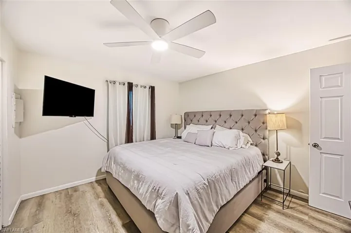 2695  Francis  AVE, Naples, FL 34112