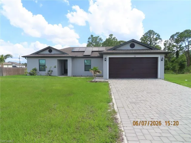 178 Blackstone Dr, Fort Myers, Florida 33913