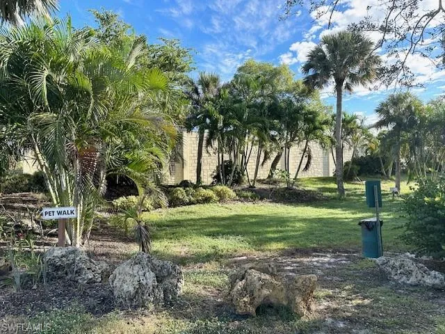 220  Cheetah  DR, Naples, FL 34114