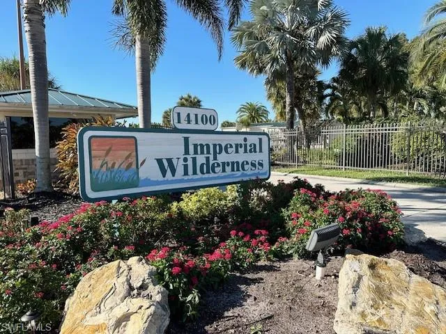 220  Cheetah  DR, Naples, FL 34114