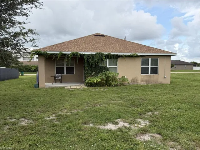 1741 Sw 14th St, Cape Coral, Florida 33991