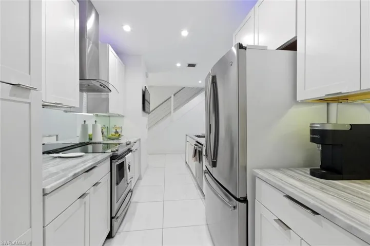 7345 Rockefeller Dr, Naples, Florida 34119