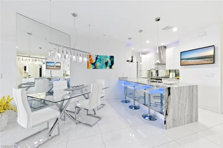 7345 Rockefeller Dr, Naples, Florida 34119