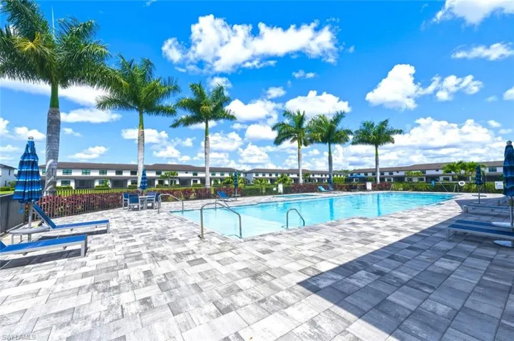7345 Rockefeller Dr, Naples, Florida 34119