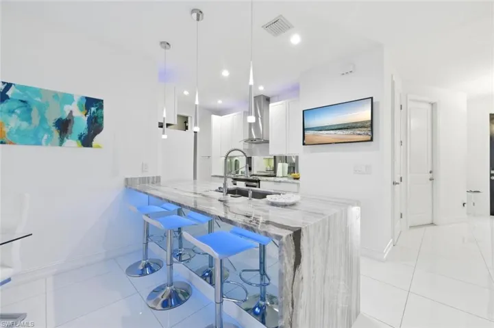7345 Rockefeller Dr, Naples, Florida 34119