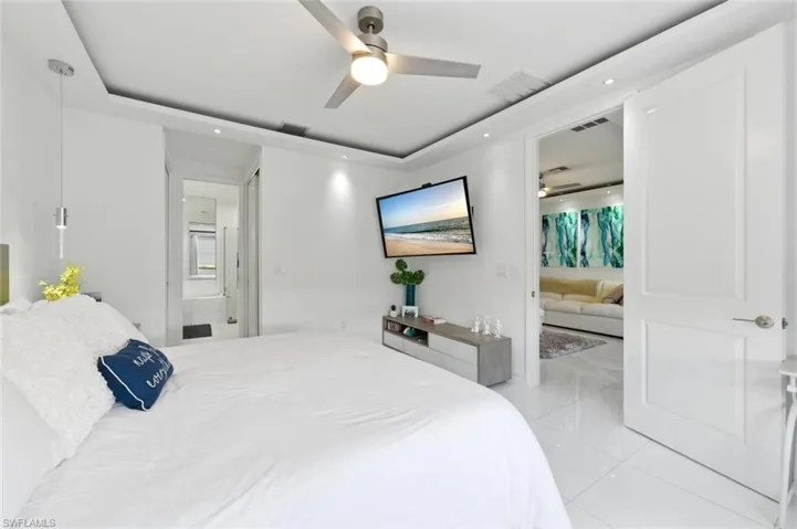 7345 Rockefeller Dr, Naples, Florida 34119
