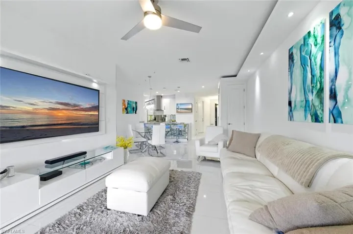 7345 Rockefeller Dr, Naples, Florida 34119