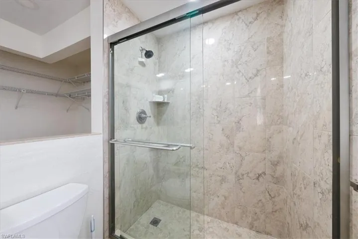 657  Pompano  DR, Naples, FL 34110