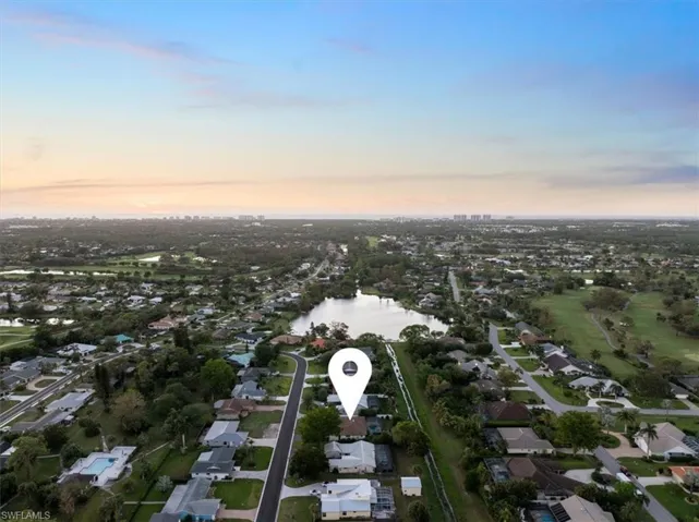 657  Pompano  DR, Naples, FL 34110