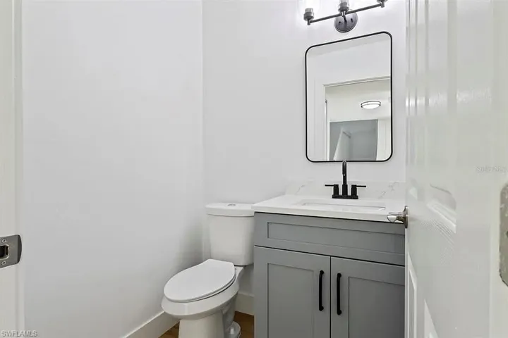 1101-1013 Country Club Blvd 1101, Cape Coral, Florida 33990