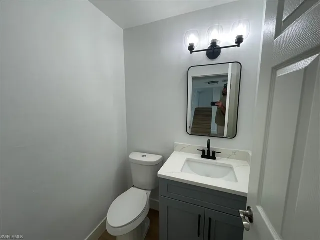 1101-1013 Country Club Blvd 1101, Cape Coral, Florida 33990