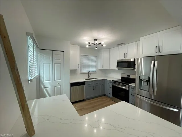 1101-1013 Country Club Blvd 1101, Cape Coral, Florida 33990