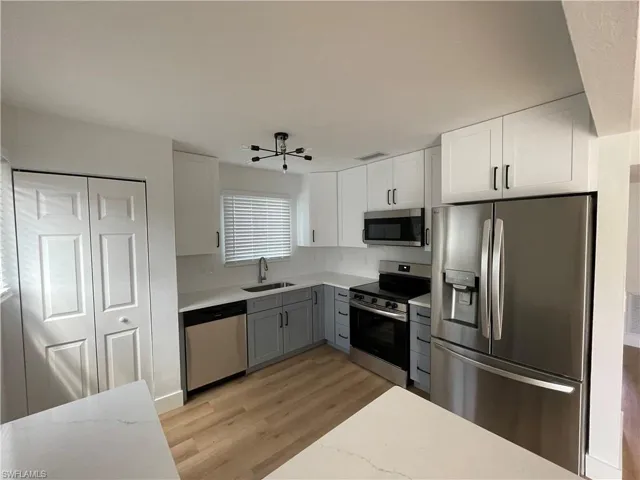 1101-1013 Country Club Blvd 1101, Cape Coral, Florida 33990