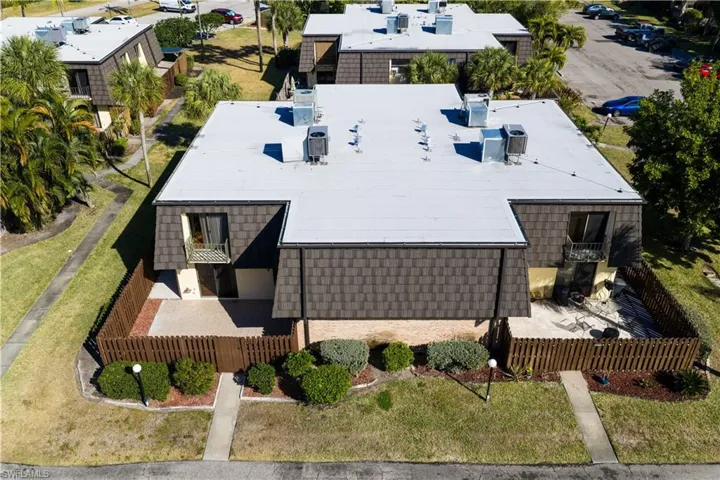 Aerial view of property and surrounding area