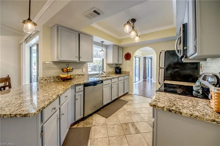1504 Beechwood TRL, FORT MYERS FL 33919