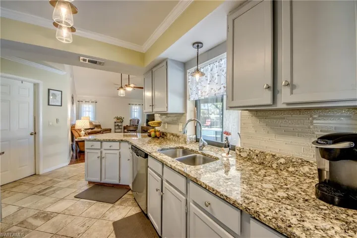 1504 Beechwood TRL, FORT MYERS FL 33919