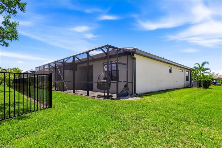 14050 Pine Lodge Ln, Fort Myers, Florida 33913