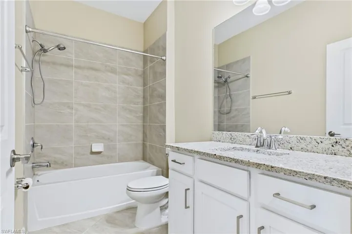14050 Pine Lodge Ln, Fort Myers, Florida 33913