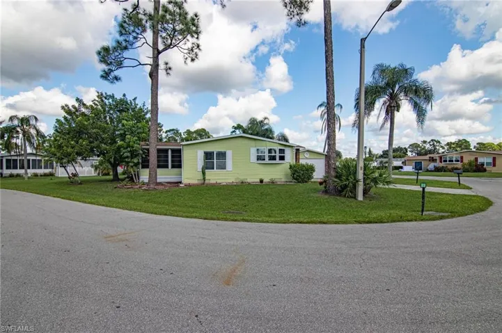 19638 Eagle Trace Ct, North Fort Myers, Florida 33903