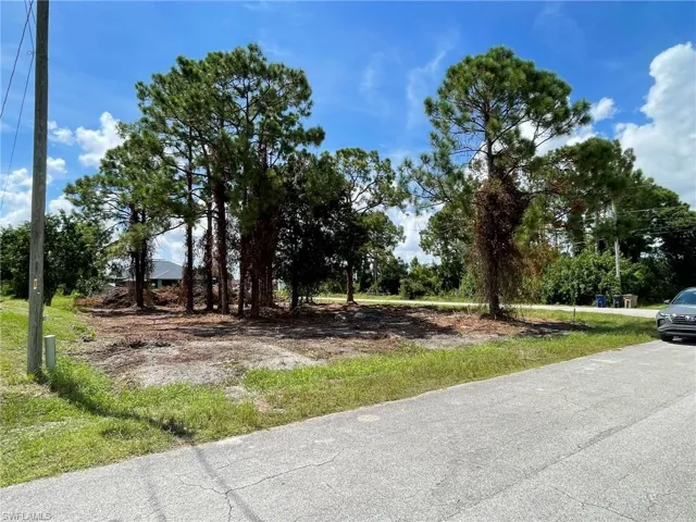 2900 Bruce Ave S, Lehigh Acres Fl 33976