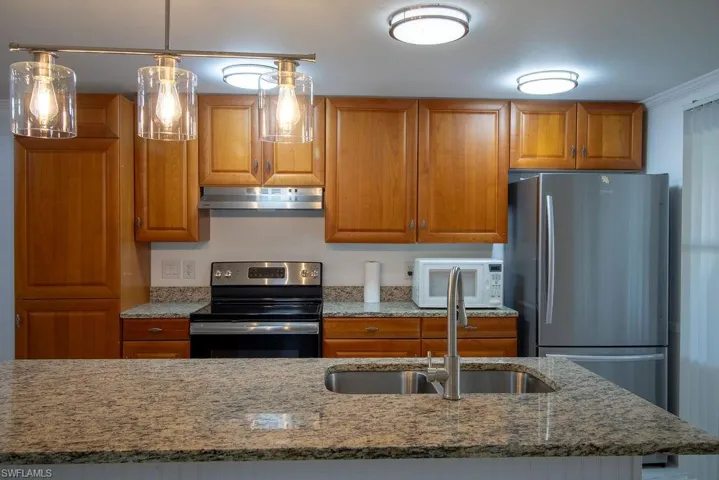 5506 Virginia Dare Ln, North Fort Myers, Florida 33917