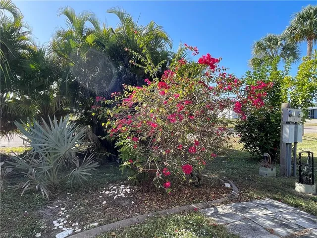 5506 Virginia Dare Ln, North Fort Myers, Florida 33917