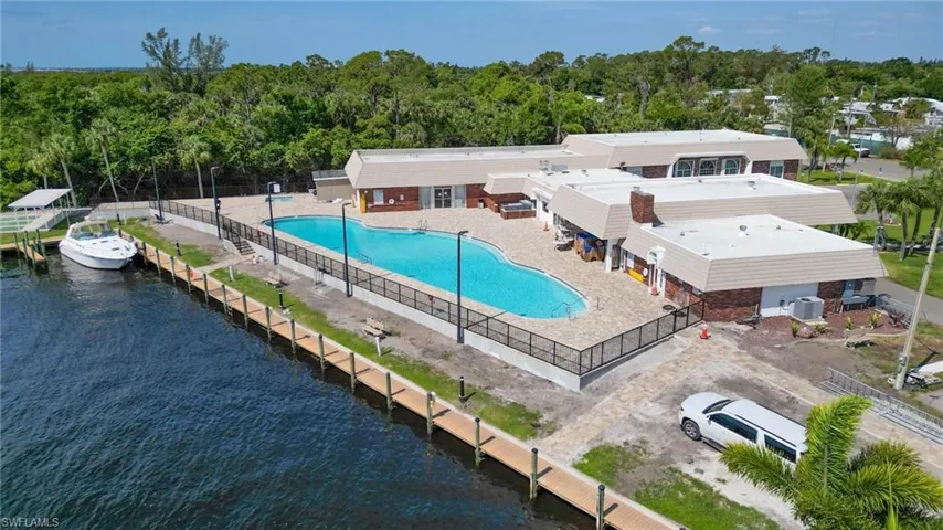 5506 Virginia Dare Ln, North Fort Myers, Florida 33917