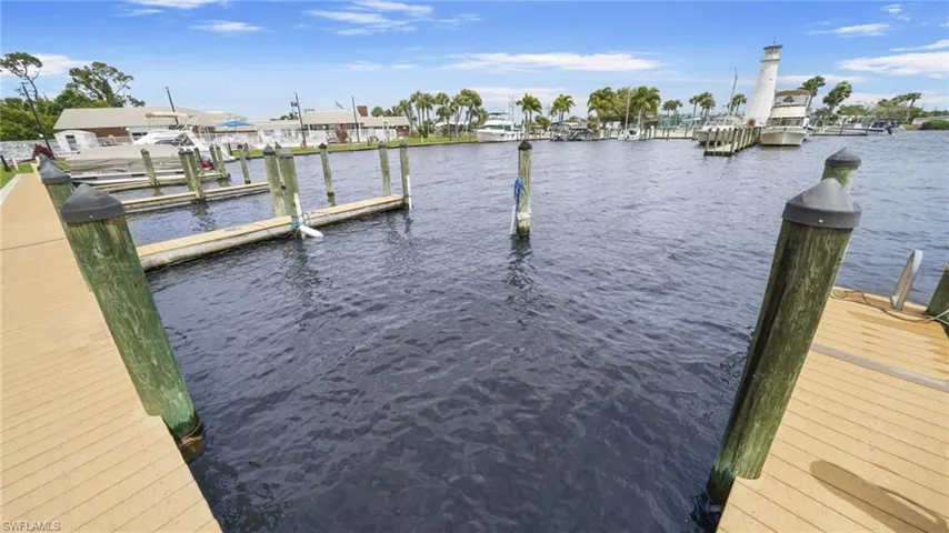 5506 Virginia Dare Ln, North Fort Myers, Florida 33917