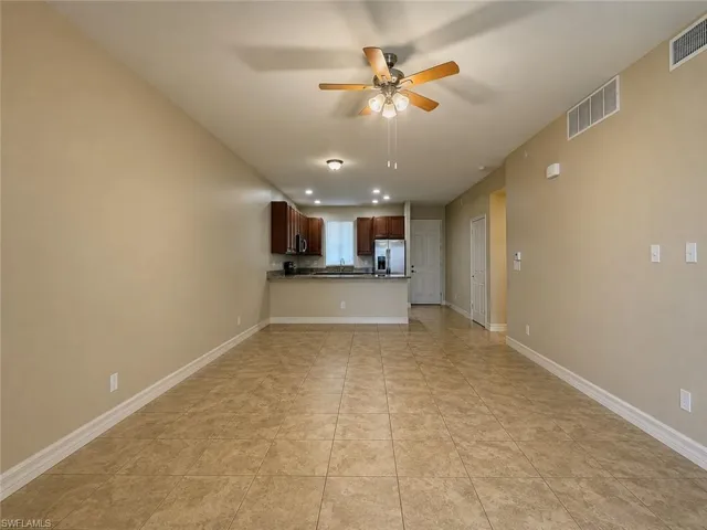 4035 Sw 8th Pl 101, Cape Coral, Florida 33914
