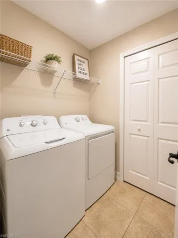 4035 Sw 8th Pl 101, Cape Coral, Florida 33914