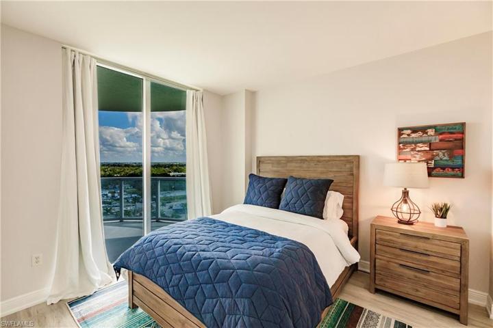 3000 Oasis Grand BLVD # 1201, FORT MYERS FL 33916