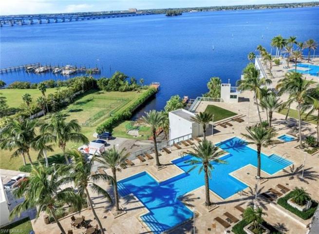 3000 Oasis Grand BLVD # 1201, FORT MYERS FL 33916