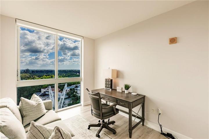 3000 Oasis Grand BLVD # 1201, FORT MYERS FL 33916