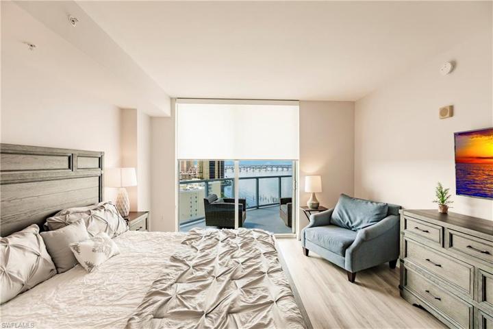 3000 Oasis Grand BLVD # 1201, FORT MYERS FL 33916