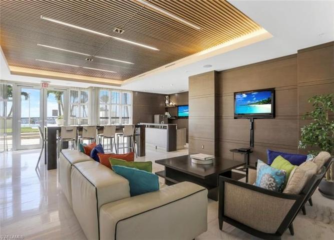 3000 Oasis Grand BLVD # 1201, FORT MYERS FL 33916