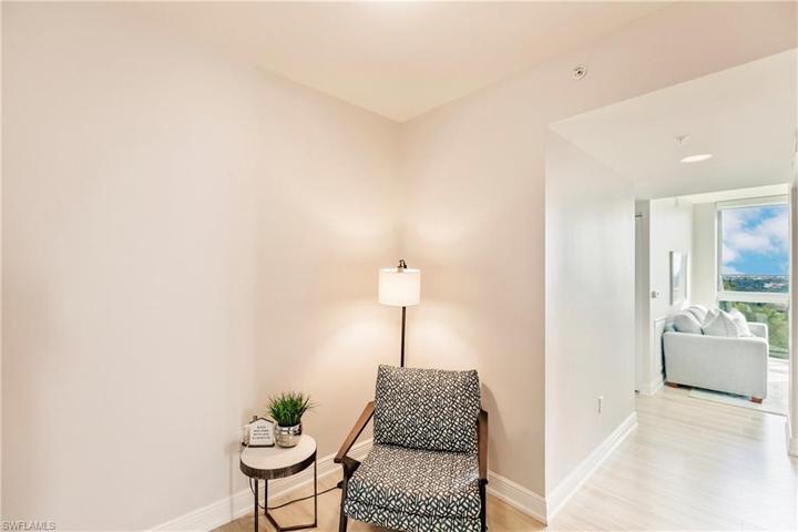 3000 Oasis Grand BLVD # 1201, FORT MYERS FL 33916