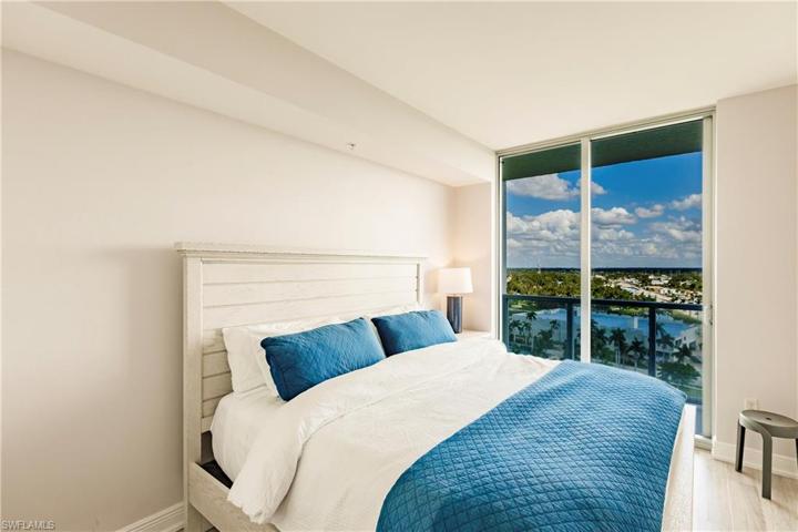 3000 Oasis Grand BLVD # 1201, FORT MYERS FL 33916